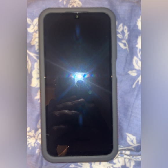 Samsung Galaxy A15 brand new nothing wrong with it at all! - Picture 4 of 4